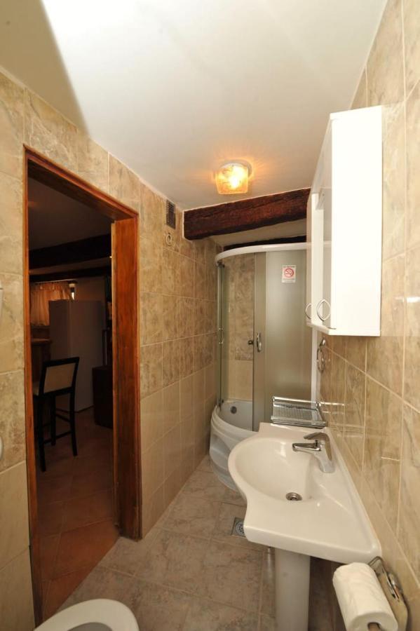 Apartments Monika Old Town Kotor Dış mekan fotoğraf